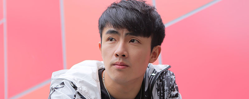 七舅脑爷和闵静是情侣吗