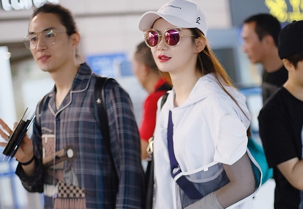 戚薇的老公是韩国人吗