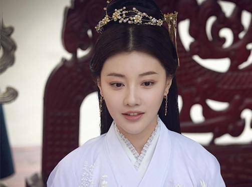 知否华兰嫁给谁了