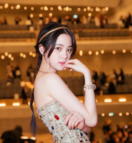 欧阳娜娜的吃鸡名字叫什么