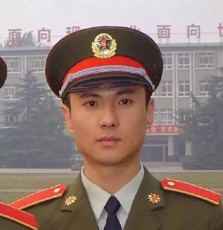 沈腾年轻时帅气照片惊呆了