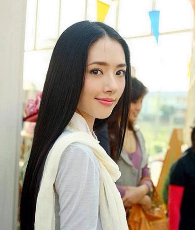 向太为郭碧婷向佐合照加爱心