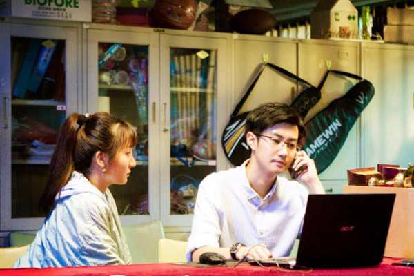 独家记忆白霖和谁一对