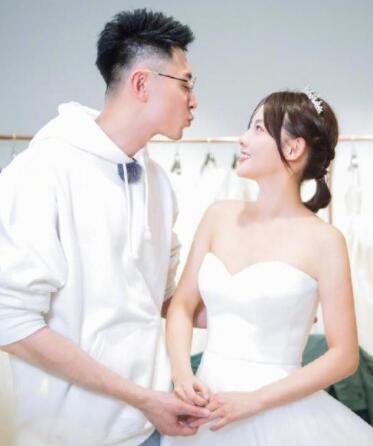 买超为啥不办婚礼