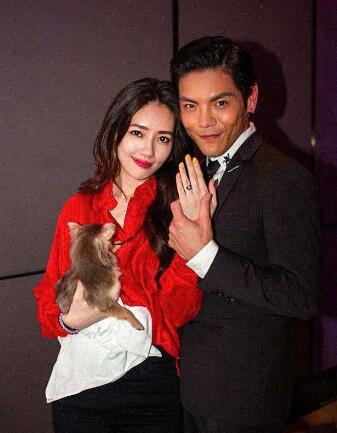 郭碧婷抱鸭子在哪一期