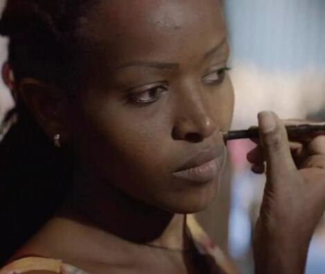 何以为家黑人小孩结局