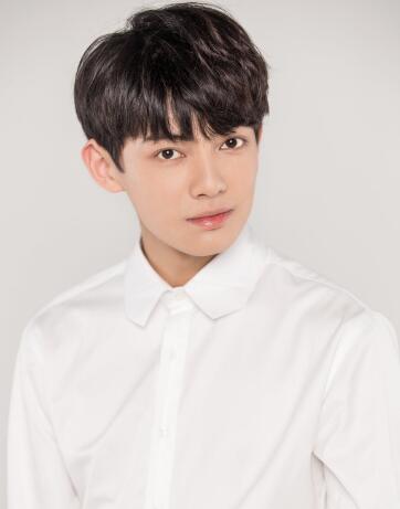 动物管理局闪闪扮演者