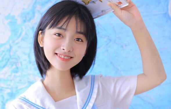 沈月是怎么当上演员的