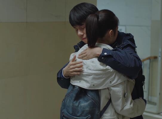 方一凡和英子抱在一起是第几集