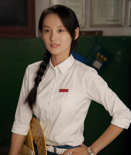 小高老师扮演者