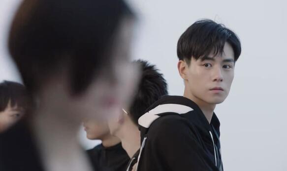 蜜汁炖鱿鱼男二是谁