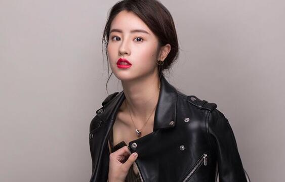 新版小龙女是谁演的