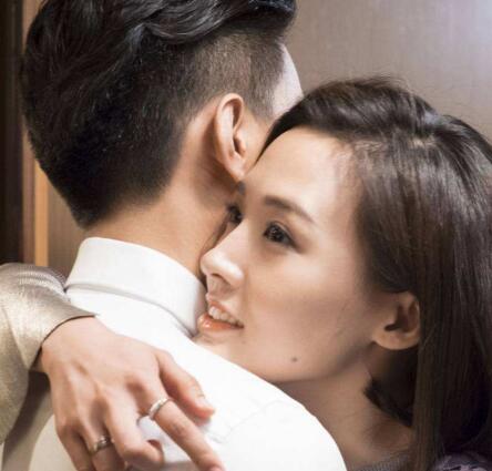 贺涵为什么不推开薇薇安