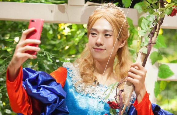 明星大侦探魏大勋扮演白雪公主是哪一期