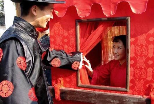 家珍为什么喜欢福贵