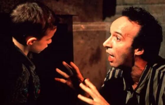 美丽人生为什么男主要死