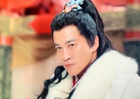 公孙浅雪和梁惊梦的关系