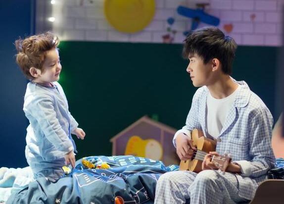 易烊千玺带娃是什么综艺