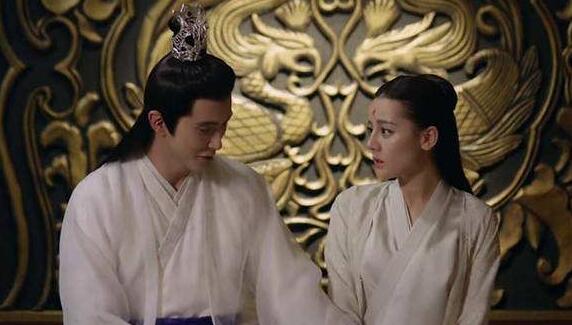 枕上书东华帝君历劫是哪一集