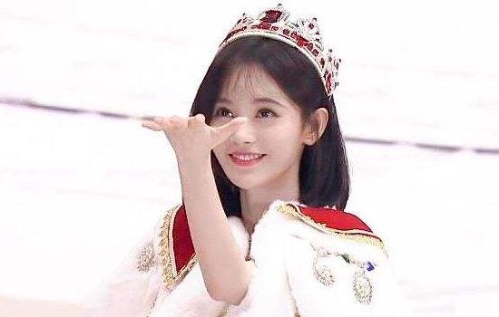 snh48鞠婧祎是几期生