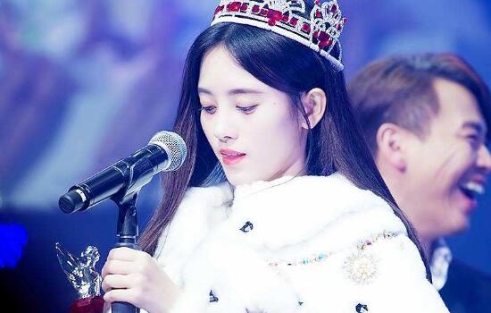 snh48鞠婧祎是几期生