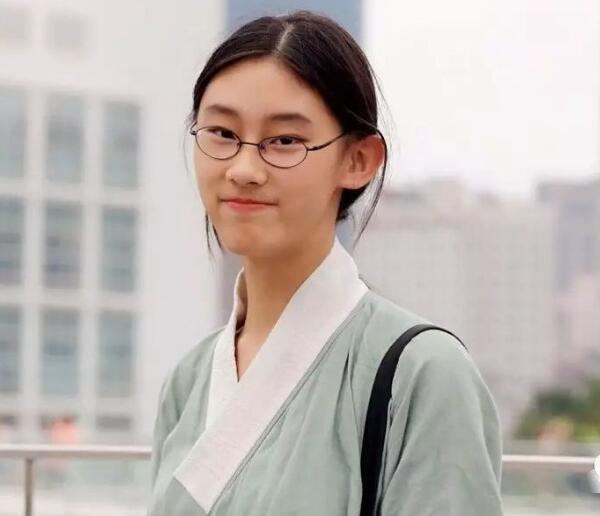 武亦姝是第几季中国诗词大会的冠军