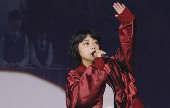 幸福触手可及的插曲是谁唱的