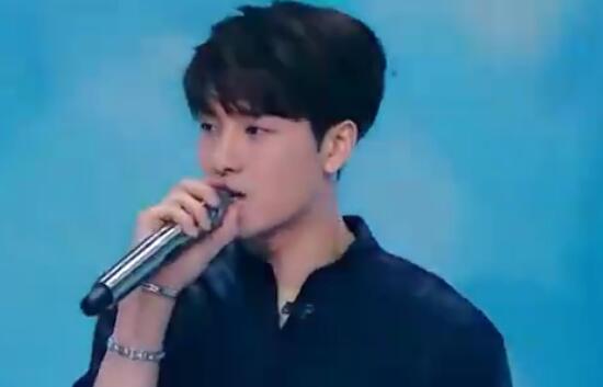 少年之名王嘉尔哪一期