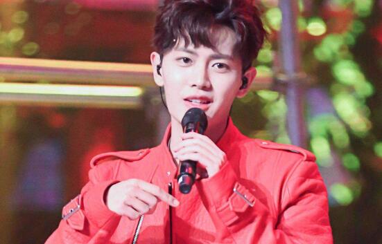 任嘉伦的个人首支单曲是什么