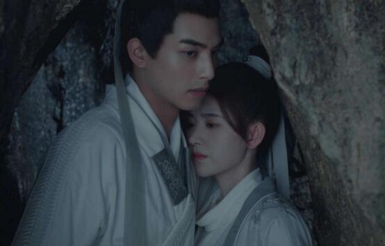 漂亮书生雪文曦和谁在一起了