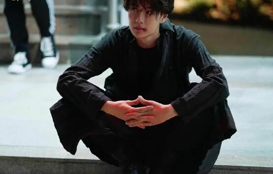 我的奇怪朋友蔚逸晨喜欢谁