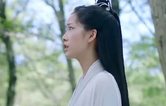 琉璃美人煞小银花喜欢谁