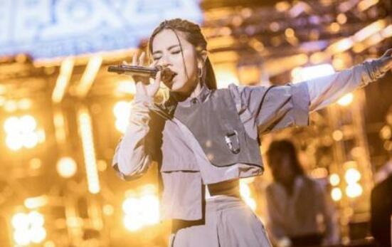 明日之子邓紫棋依然睡公主是哪期