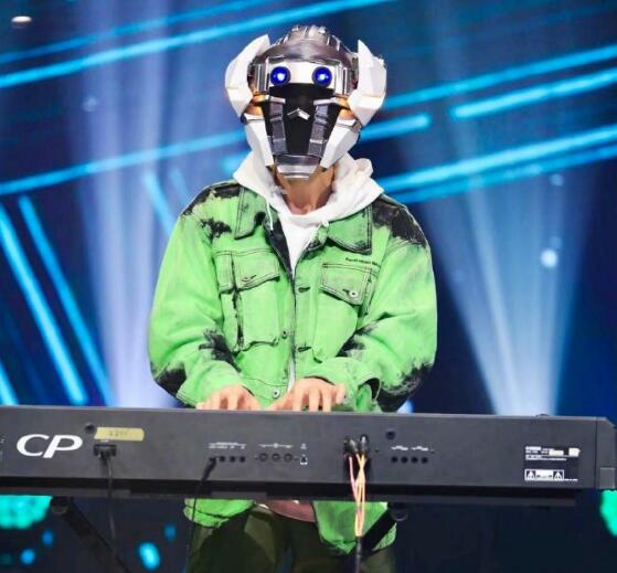 蒙面唱将猜猜猜和平哥是谁