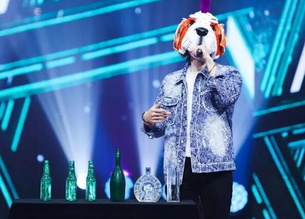 蒙面唱将猜猜猜这只英斗不好惹是谁