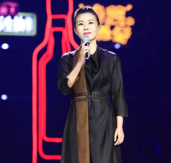 蒙面唱将猜猜猜山中来客是谁