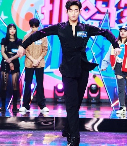 快乐大本营袁铭泽微博资料