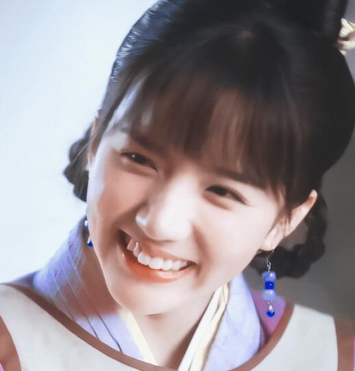 御赐小仵作楚楚是谁的女儿