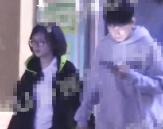 付伟伦哪里人多大了 