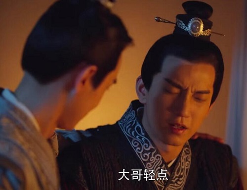 御赐小仵作萧瑾瑜和萧瑾璃谁是亲生的谁是抱养的