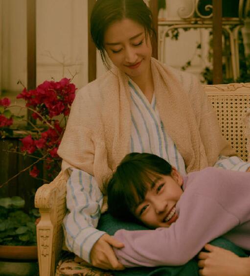 生活家邱冬娜身世