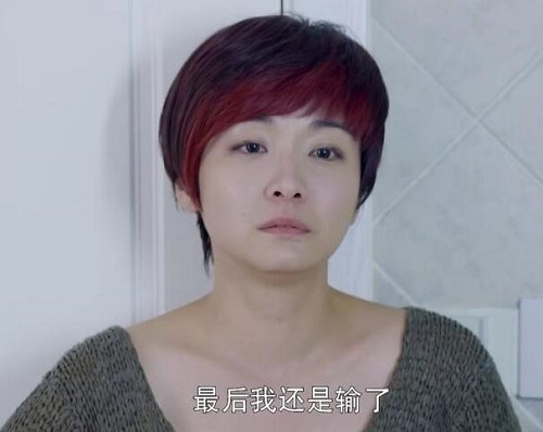 一年前,叶依姗和叶依婷发生车祸,经过救治,叶依婷出院,但是叶依姗昏睡