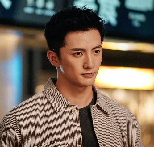 月光变奏曲江与诚和谁在一起了