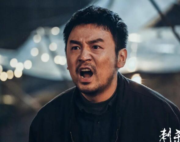 刺杀小说家为什么选关宁