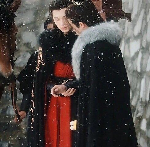 烽火流金小说顾昀什么结局