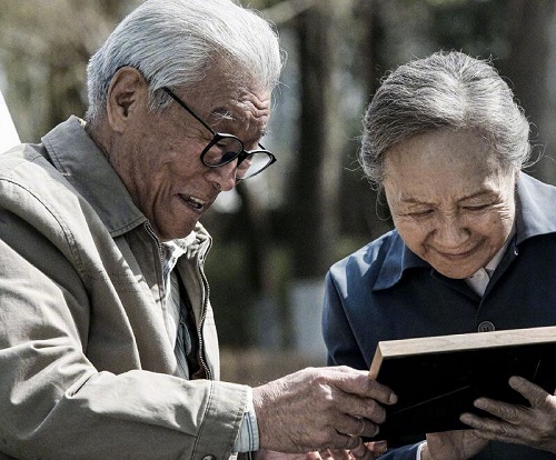 理想照耀中国颜红英原型人物