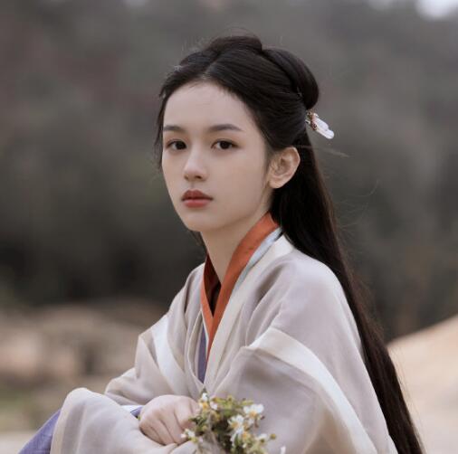 周也为什么叫女鹅