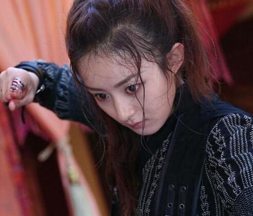 楚乔是洛河和谁的女儿