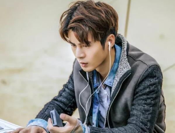 王盟为什么要背叛吴邪