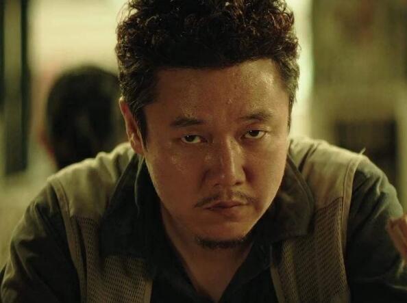 误杀一开始棺材里死的是谁
